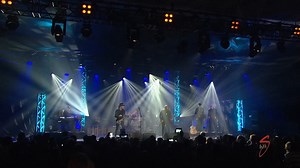 8.4K views · 544 reactions | Limited number of autographed copies of STRAIGHT TO YOU - LIVE available worldwide here smarturl.it/kws-straight-to-you Reserve yours now, then hit Share and spread the news. | Kenny Wayne Shepherd | Facebook