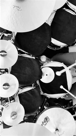 Towel Vignettes | #improvisedmusic #creativedrumming #melodicdrumming