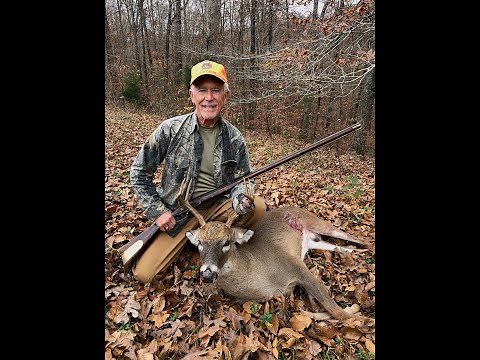 FLINTLOCK MUZZLELOADER DEER HUNTING and KILL with my FATHER