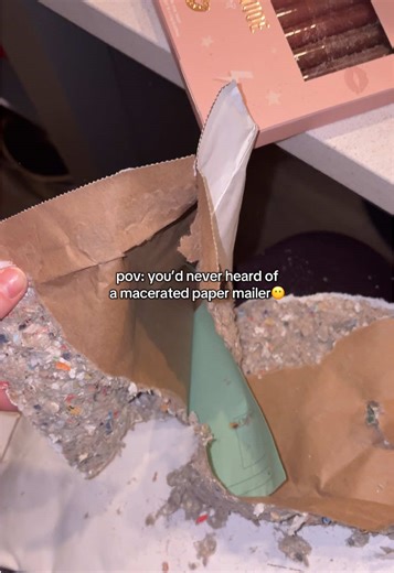 the way I thought my package was laced😭learned something new and now respect the eco friendly approach lol #fail #paddedmailers #unboxing #mess #funny