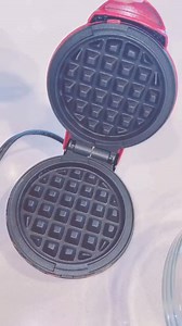 273K views · 3.4K reactions | KETO FRIENDLY “OREO”!! #Keto #ketorecipe #ketorecipes #lowcarb #lowcarbrecipe #lowcarbrecipes #whatsfordinner #healthyrecipe #healthyrecipes #ketotransformation #ketomeals #ketodiet #ketoweightloss #lowcarbdiet #lowcarblife #mealprep | Life with Mandy | Facebook