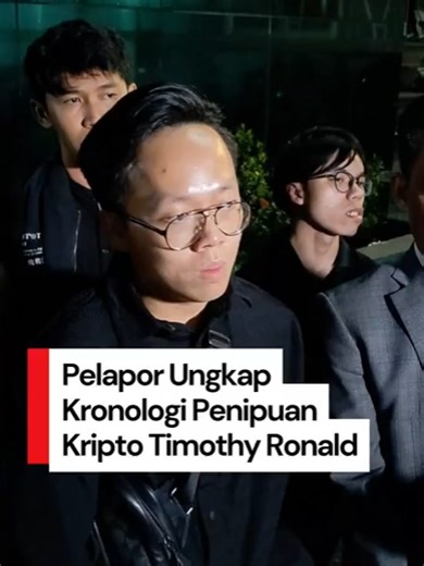 Pelapor Timothy Ronald, Younger, menjelaskan kronologi bisa rugi hingga Rp 3 miliar akibat mengikuti kelas trading Akademi Crypto. Ia menyebut memakai 3 aplikasi Binance, KuCoin, dan Bitget dengan mengikuti sinyal dari Timothy Ronald (TR) yang menjanjikan keuntungan 300–500 persen. Namun, saat pelapor membeli koin Manta pada bulan Maret, nilainya turun menjadi 60 persen pada bulan April. Di saat itu, Timothy Ronald justru menyarankan untuk tetap menahan aset dan membeli kembali, sehingga kerugia