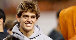 No. 1 recruit Arch Manning opens up on Texas commitment: 'I feel we can build something special there'