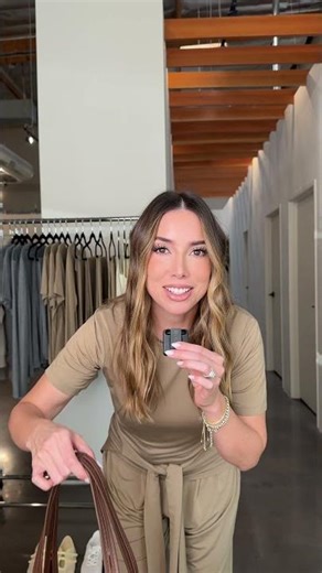 Thirty Years Jelly Tote in Amber