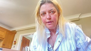 57K views · 797 reactions | Here’s opening a Hello Fresh food box. Never tried one before. My daughter suggested it. So here goes 樂 | Stephanie Aird’s LOLS | Facebook