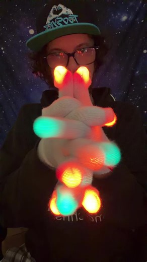 Finger Skanking Dance Moves by Less Than Jake