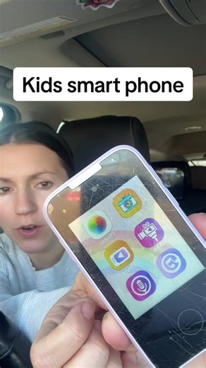 These kids smart phones are so cute and actually have games that are so educational #kidsphone #kidsgiftideas #educationaltoysforkids