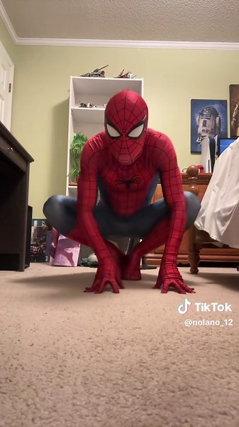 #SpiderMan | Suit: PrintCostume | Faceshell: @The Anymaker on Etsy, use code NOLANO10 for 10% off!