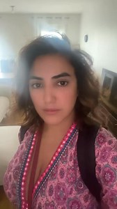 Hello | Hanane Ana Mettouchi