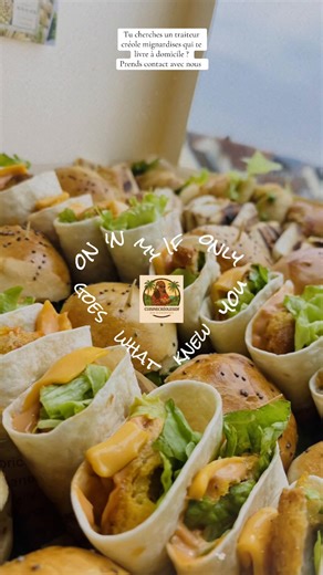 🌴 Bonjour beaucoup pour ton message 🙏🏾 On est ravis que notre cuisine t’intéresse chez CuisineCréolesIDF ✨ 📌Traiteur créole premium, 100 % fait maison, avec passion et produits frais 💛 👉 Prestations uniquement sur réservation, le week-end, avec acompte. 🥙 Bokits à emporter disponibles sur réservation 24h à l’avance (pour le week-end) ✅ ⚠️ *À lire attentivement avant de continuer*⚠️ Chez CuisineCréolesIDF, on ne fait pas du “vite fait” : on propose des prestations sur mesure, 👉🏽4 formats