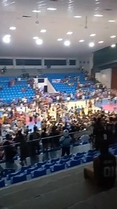 Inuga ng isang magnitude 6.7 na lindol na may sentrong 17 kilometro sa hilaga ng Bogo City, Cebu, kung saan naganap ang insidente habang may ginaganap na aktibidad sa Naval Gymnasium. Video | Ailene Rivera Sambitan VIA Bombo Radyo Cebu | 93.7 Star FM Cotabato