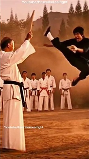 Enter The Dragon Bruce Lee Uses Kung Fu VS Karate Master 👊