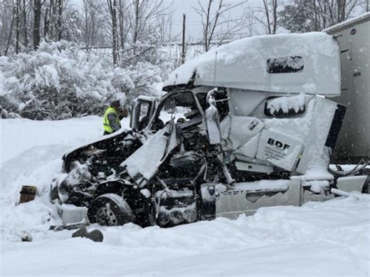 NYS Thruway westbound lanes closed after 3 crashes near Buffalo