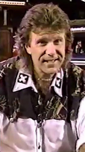 Keith Emerson on flying piano stunt