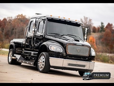 SHAQ's BIG Freightliner P2 Sportchassis Walk through