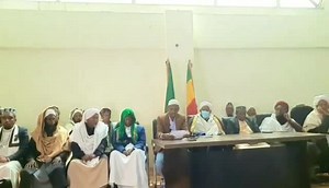 በተደጋጋሚ መንግስት ከሃይማኖት ተቋማት እጁን እንዲሰበስብ በይፋ ጠይቀናል ግን አልሆነም ኢህአዴግ በእስልምና...