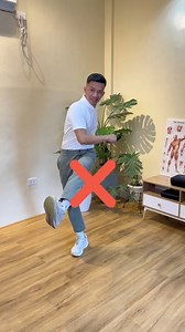 337K views · 3.3K reactions | Safe and Effective Way to Stretch your Back!! #backcracks #backstretch #backpainrelief #fblifestyle #PhysicalTherapy | Physical Therapy Session | Facebook