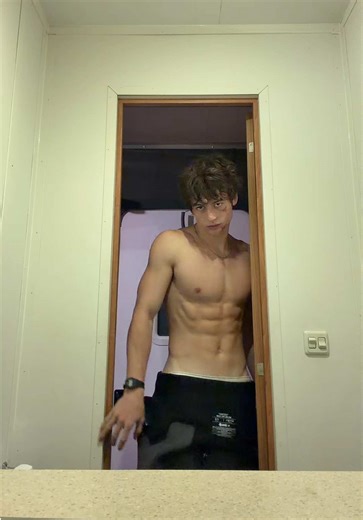 Understanding Face Marks: Possible Causes