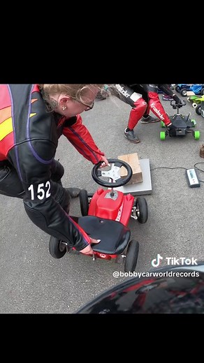 Bobby-Car Racing - Extremsport | über 100 km/h schnell #racing#tuning#wtf#speed#germancars#dangerous#pov#car #cartuning#fastandfurious#racecar#rennsport#extremesport#extremesports