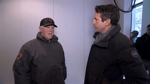 Trump 'border czar' in Chicago as immigration enforcement crackdown begins