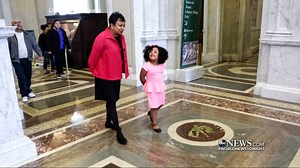 KID LIBRARIAN: One extraordinary four-year girl was given the chance to be honorary librarian for the day at The Library of Congress after completing the “Thousand Books Before Kindergarten” challenge – all on her own. Jon Donvan reports. | ABC World News Tonight with David Muir