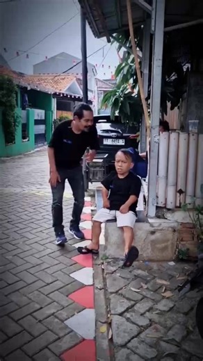 mang acil jadi jaminan #komedi #lawak #parodi #hiburan | Bodor Sunda Official