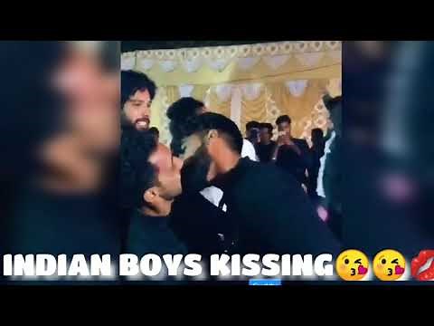 INDIAN DESI BOYS KISSING 😘😘 DANCING Hottest DESI SEXY MENS HUNKS
