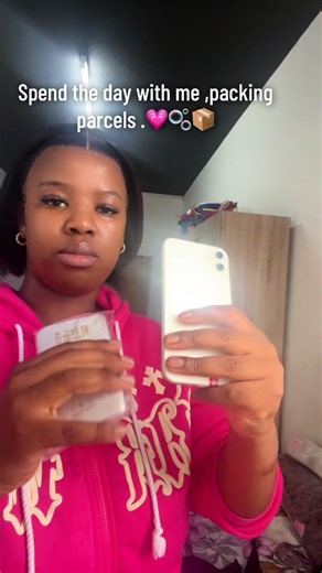 Spend a Day Packing Parcels with Me