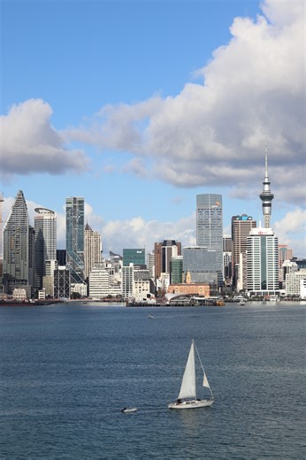 Light of Christ | How easy is it to let anger, sadness, comparison and judgement cloud our judgement? We let those feelings take over us so that we don't see... | Instagram