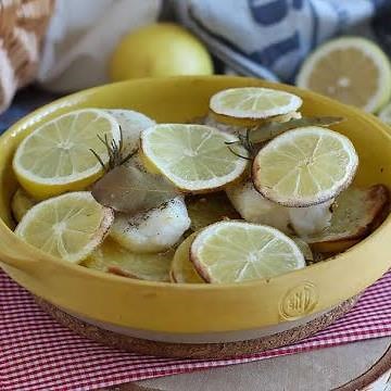 Cod la cuptor perfect atunci când căutați o rețetă rapidă de cină!