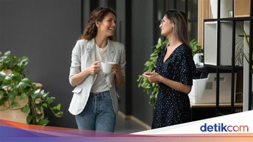 11 Contoh Dialog Bahasa Indonesia Antara 2 Orang dengan Beragam Tema