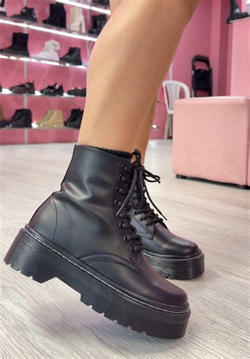 Botas JADE: botas femeninas clásicas y con mucho estilo