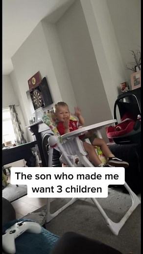 Elle Johnson (@ellejohnson7)’s videos with Sunroof - Nicky Youre & dazy