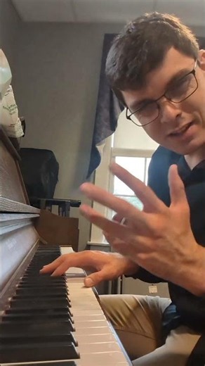 back to basics - harmonizing a simple stepwise bassline #piano #composer #musictheory #chords
