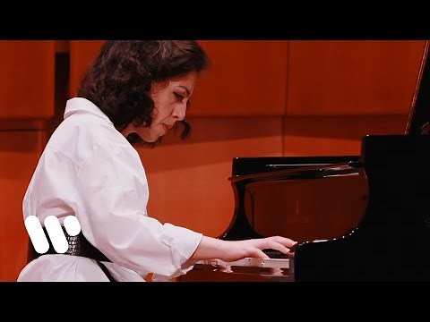 Beatrice Rana plays Beethoven: Hammerklavier Sonata: IV. Largo (Piano Sonata No. 29 in B-Flat Major)