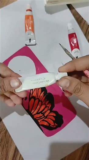 DIY mobile cover design with painting #art #painting #mobilecoverpainting #diymobilecover