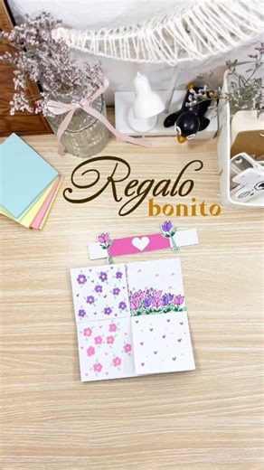 71K views · 1.2K reactions | Materiales: ✍:STABILO Pen 68 @stabiloecuador - Silicona líquida @uhuecuador . . . . . . . . . . . . . . . . #ideasfaciles #ideasbonitas #apuntesbonitos #titulosbonitos #studygram #aesthetic #estudio #student #notes #explore #explorepage #reelit #instagramreel #viralvideo #backtoschool #ecuador #ideas #tareas #tareascreativas #facebookreelsviral #FacebookPage #facebookreels #tutorial | Lore_notes2 | Facebook