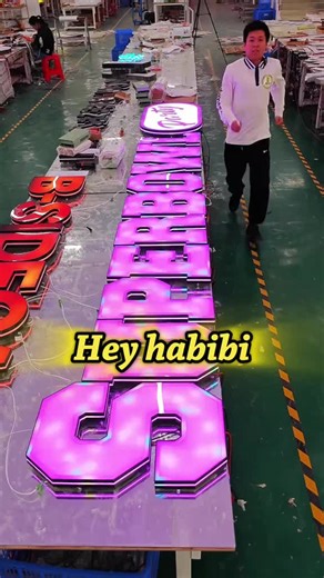 The era of colorful signs! Light up your company. Contact me!