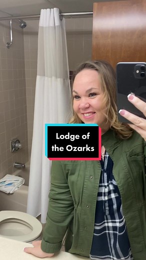 Lodge of the Ozarks is the perfect place and right on the strip! #lodgeoftheozarks #branson #bransonmissouri #vacation #roadtrip