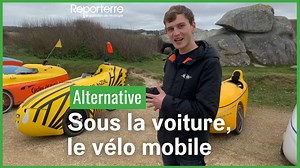 907K views · 6.7K reactions | Ehouarn Cotonea pilote depuis plus d’un an un vélomobile. À la différence du deux-roues traditionnel, cet engin sans moteur se conduit allongé dans un habitacle caréné. Une bonne alternative à la voiture qui rassemble de plus en plus d’adeptes. Lire l'article : https://reporterre.net/Video-Voyage-a-bord-d-un-velomobile-alternative-a-la-voiture | Reporterre, le média de l'écologie | Facebook