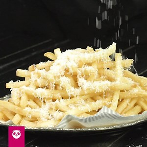 7.9K views · 83 reactions | It looks so good you can almost taste it. 襤 Order cheese fries now  www.foodpanda.ph | foodpanda | Facebook