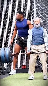 Old Man Lifts HEAVY at Muscle Beach!