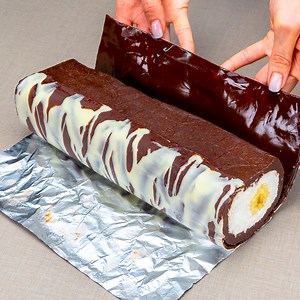 202K views · 1.4K reactions | Folyo numarasını denediğinizde pastanelerdeki pastaları unutacaksınız! Malzemeler: vanilyalı bisküvi : 300 g eritilmiş tereyağ: 150 g Nutella: 150 g süt: 40 ml çırpılmış krema : 250 g pudra şekeri: 100 g hindistan cevizi: 100 g muz: 2 adet beyaz çikolata: 100 g bitter çikolata: 100 g limon: 1 adet Içecek: portakal: 1 adet portakal suyu: 40 ml buz: 100 g Sprite: 200 ml | Cookrate - Turkey | Facebook