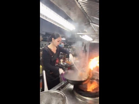 🔴 LIVE: Yunnan Girl Chef Cooking Traditional Dishes | China Food Street POV in Action
