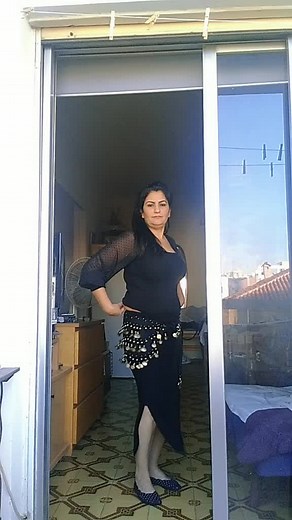 Stylish Black and Gold Outfit Showcase