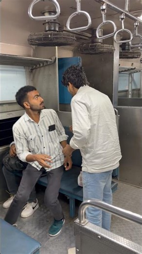 ​"Mandal" ke chakkar mein pad gayi maar! 🤣🚂Chain pulling ka aisa anjaam kabhi nahi dekha hoga. 💀🔥