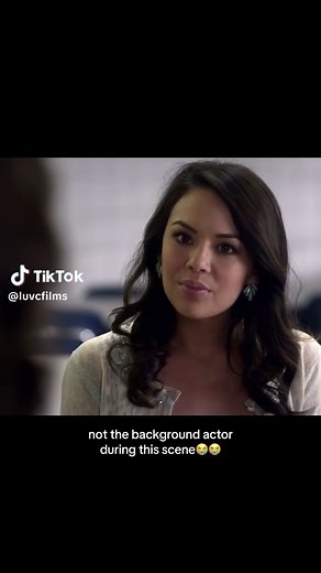 Dramatic Moments in Pretty Little Liars: Scene Insights