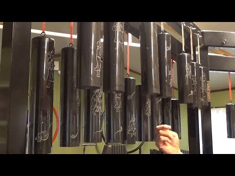 サヌカイトで作られた楽器