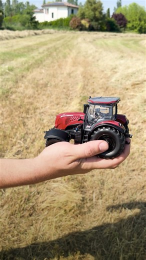 A McCormick doesn’t falter, even in the face of the toughest challenges. 🦾 McCormick: its strength becomes yours! 🔥 | McCormick Tractors Global
