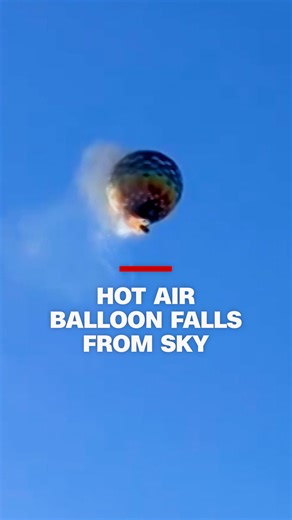 867K views · 5.3K reactions | Video posted to social media showed a hot air balloon catching fire in the sky before plummeting to the ground in Brazil on Saturday. Eight of the 21 people on board died in the incident, according to the local governor. https://cnn.it/3T2KDb1 | CNN | Facebook
